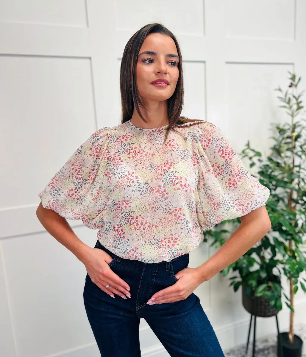 Ditsy Floral Puff Sleeve Blouse