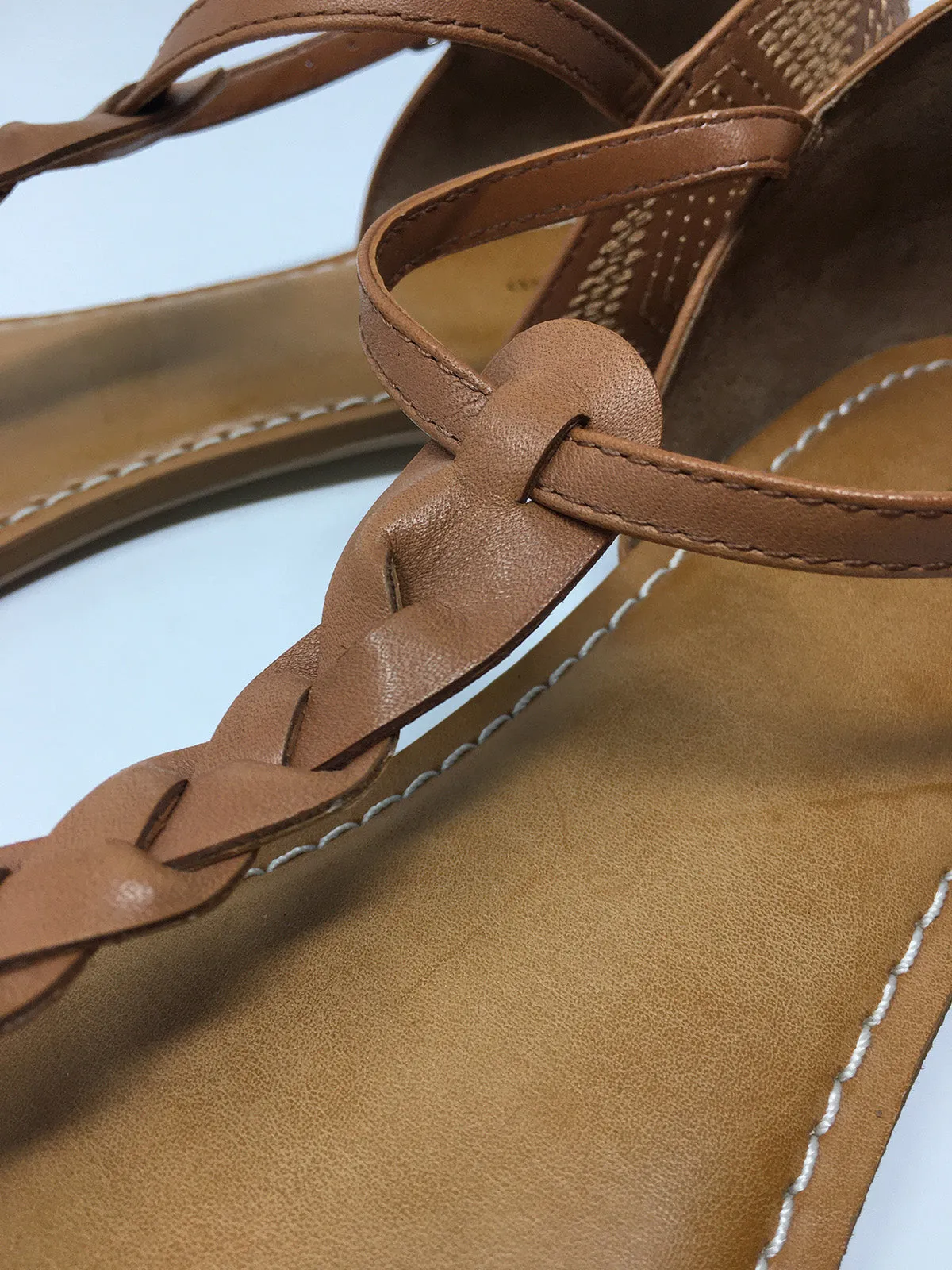 Lands' End Size 11 Tan Embroidered Sandals