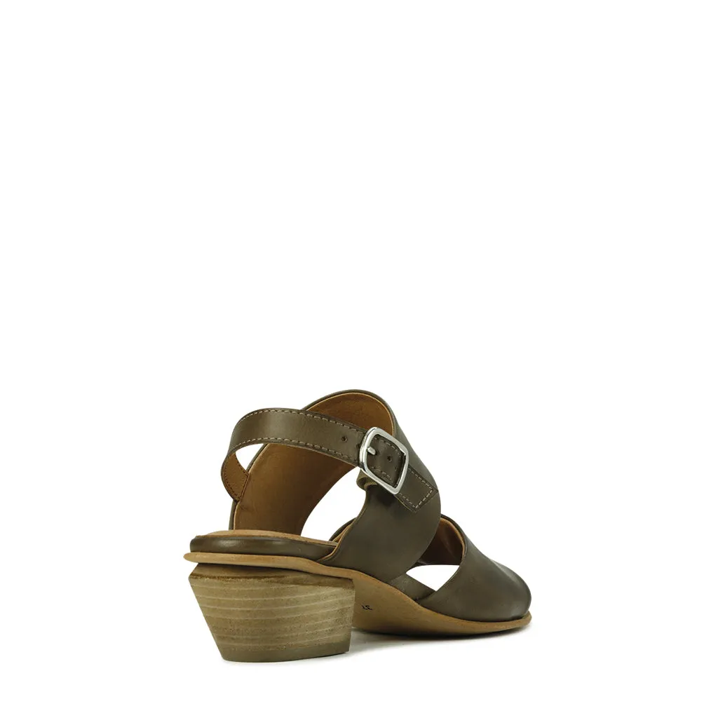 Paoli Leather Sandals