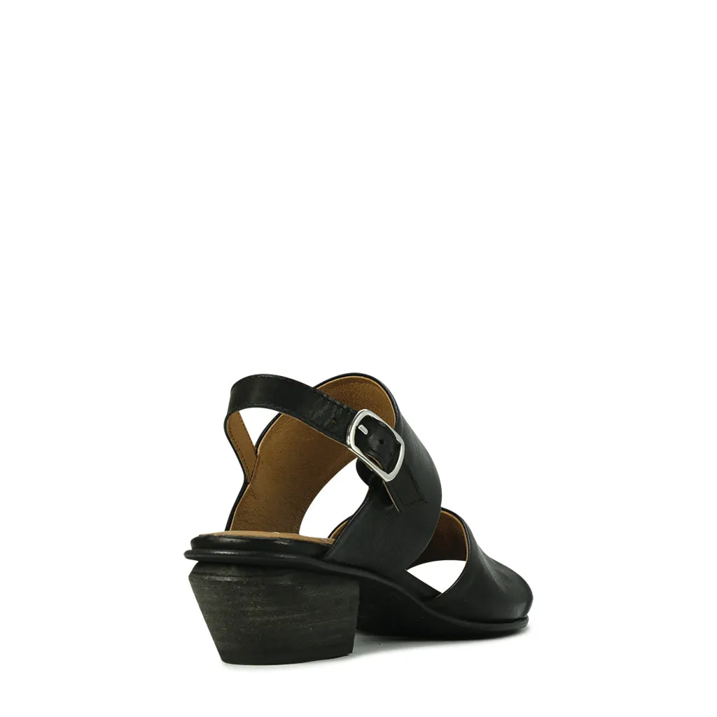 Paoli Leather Sandals