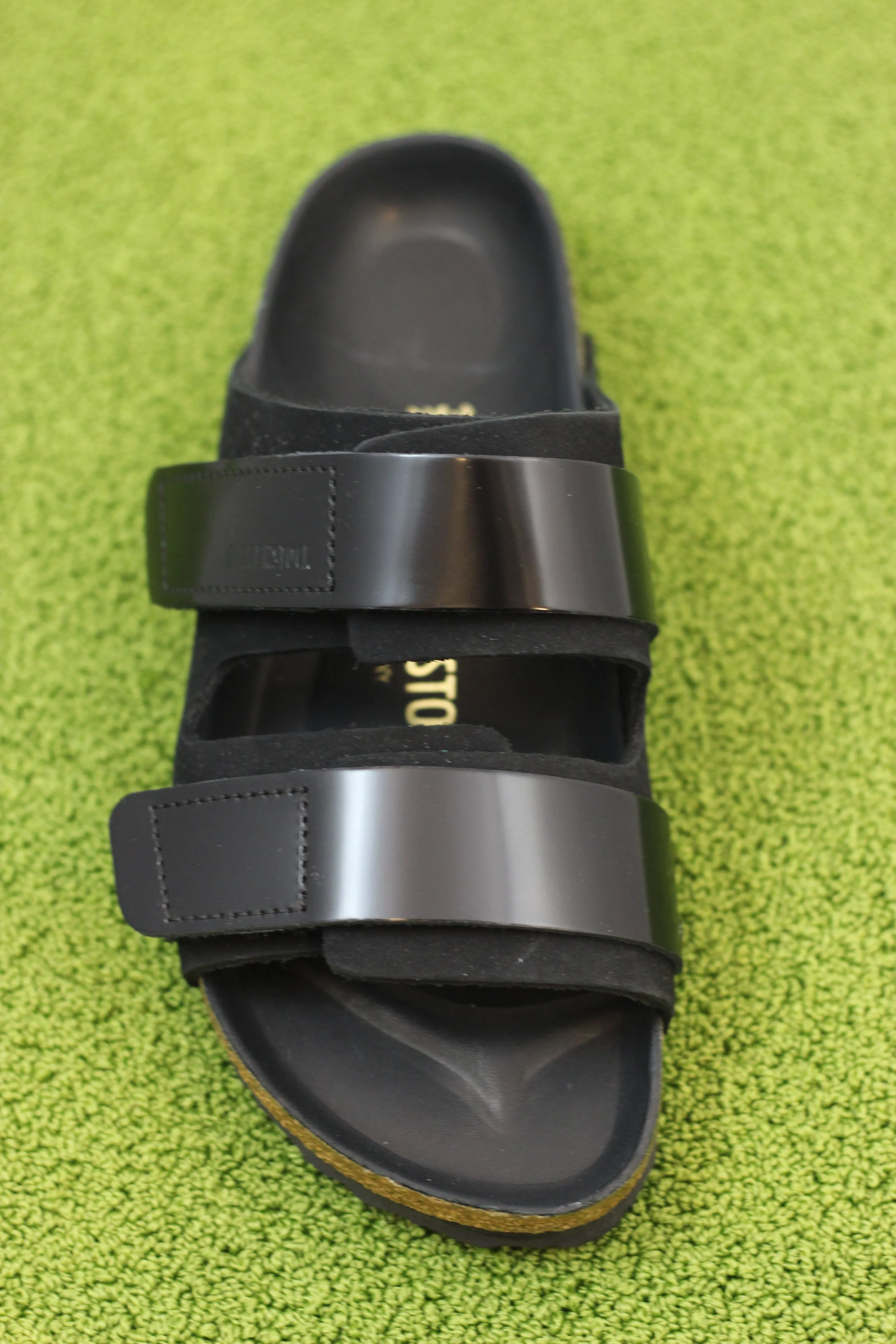 Women's Uji Hex Sandal - Black/Black Hi Shine Leather/Nubuck